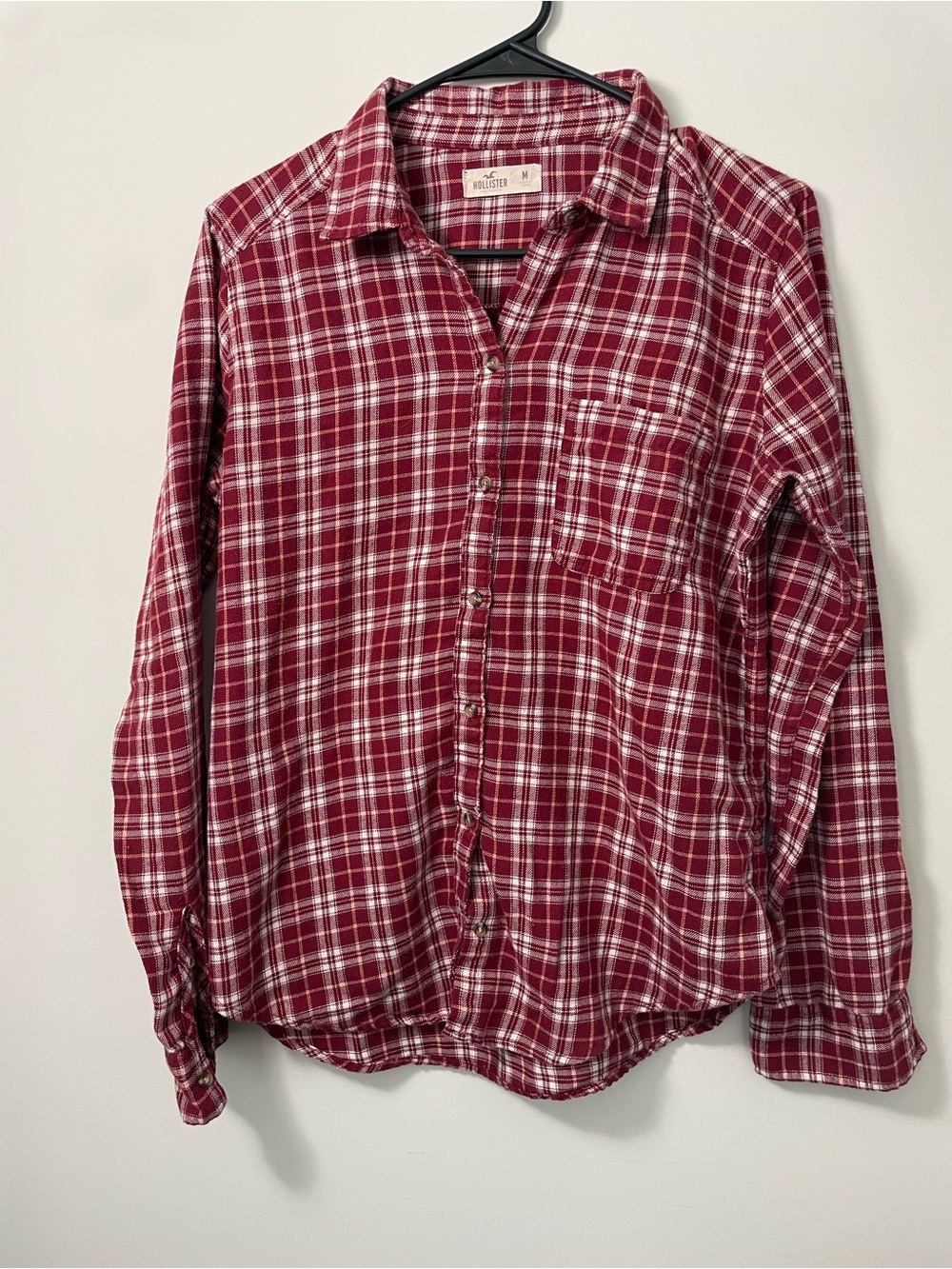 Hollister women’s Red Plaid Button-Up Shirt